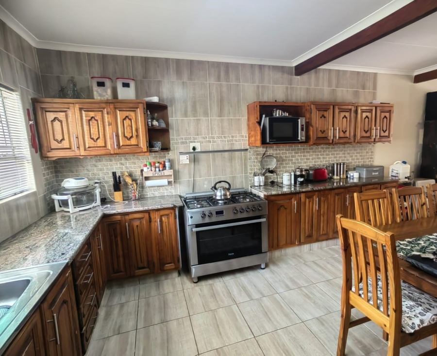 3 Bedroom Property for Sale in Parys Free State